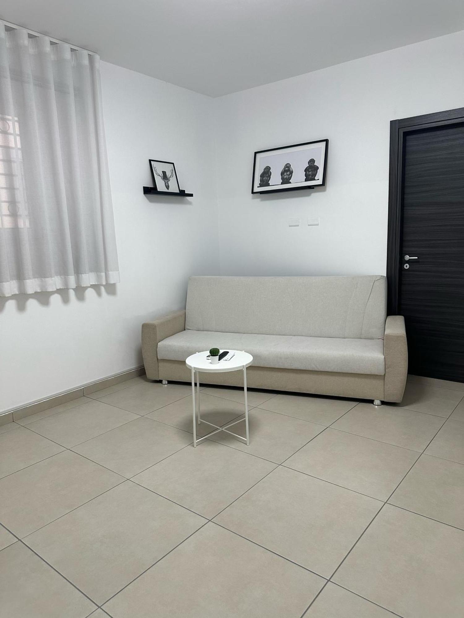 La Claudette Apartment CTA Exterior photo